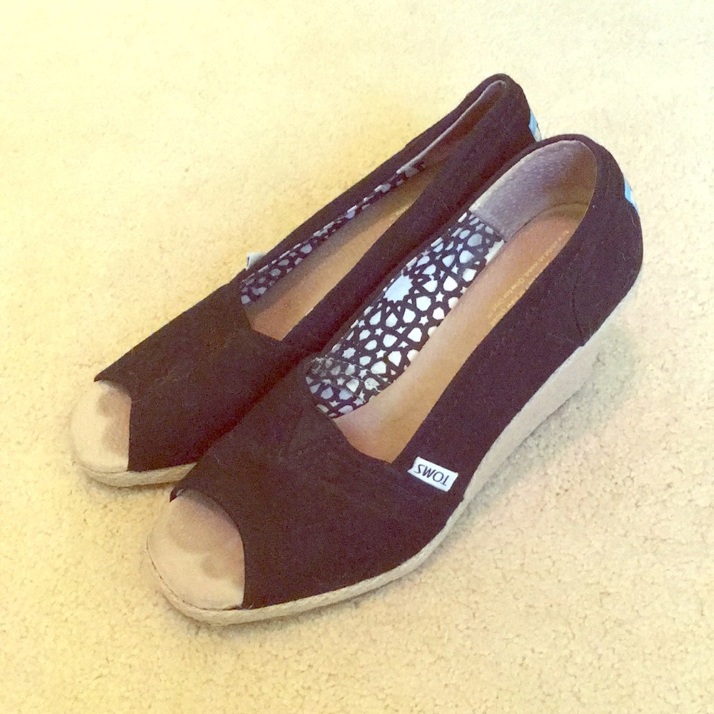 Black toms wedges